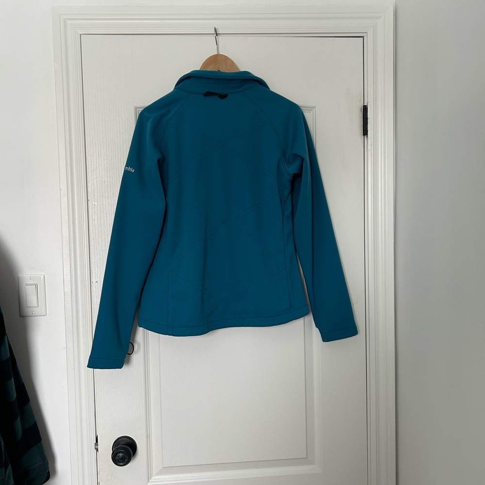 Columbia Women's Blue Ski Jacket - Picture 3 of 3